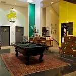 Hostel Roots Τίλμπουργκ