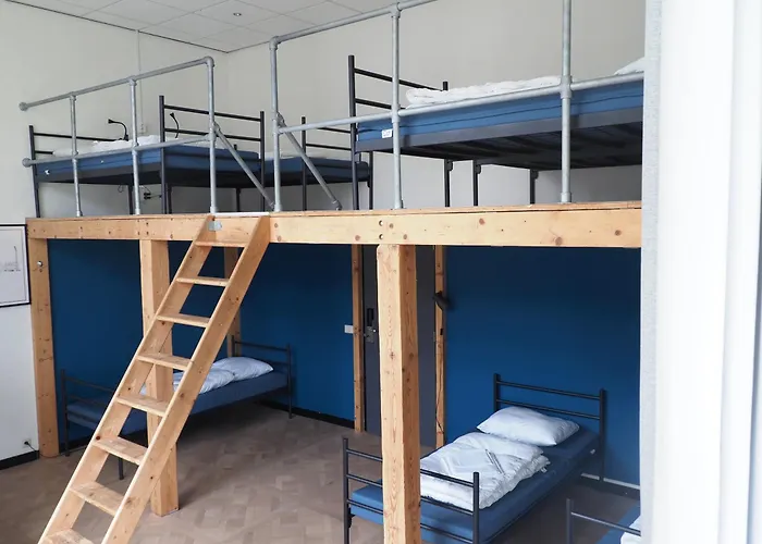 Roots Hostel Tilburg